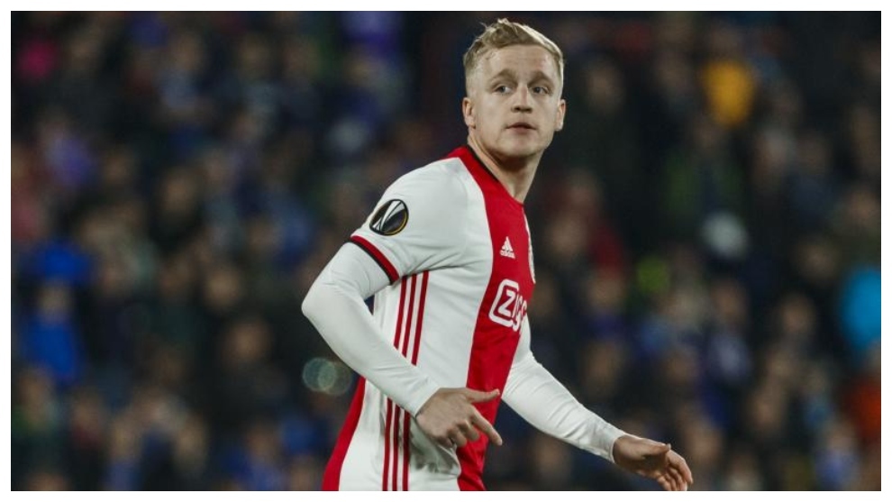 Новость на сайте FondoRuso.ru /assets/img/news/2020/20200604- Real Madrid_ Van de Beek Marca.com.jpg